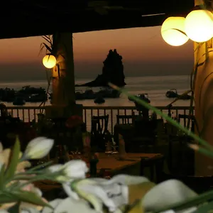 hotel-conti-vulcano.sicilyhotelsitaly.net/