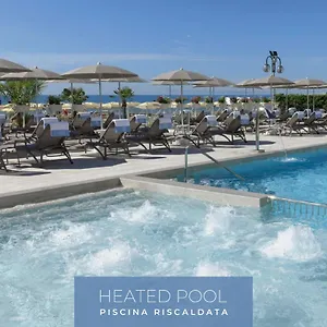 hotel-cavalieri-palace.hotelinveneto.com/